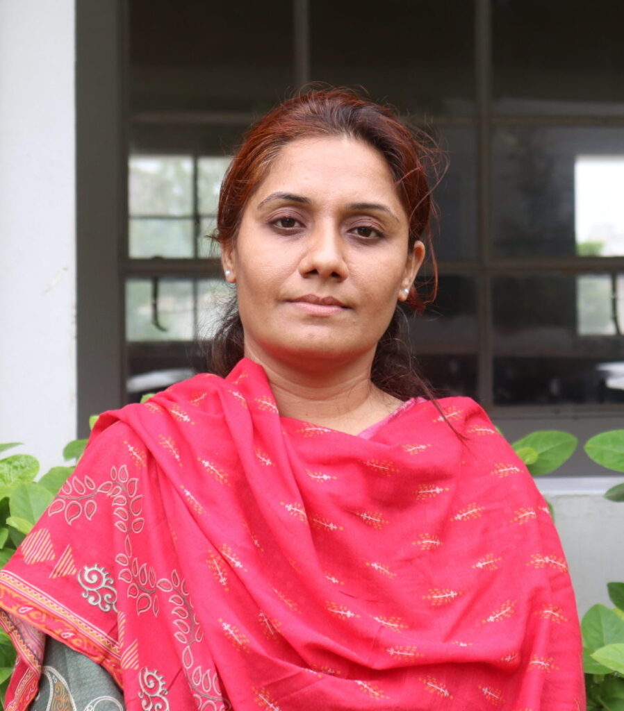 Ms. Zeenat Khan